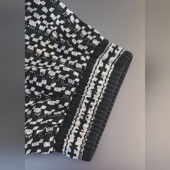 Lightweight Pants - Picture 2 of 2